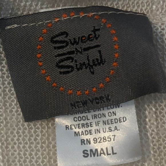 🍁 3/$15 Sweet N Sinful Fringe Vest Small - Picture 4 of 7